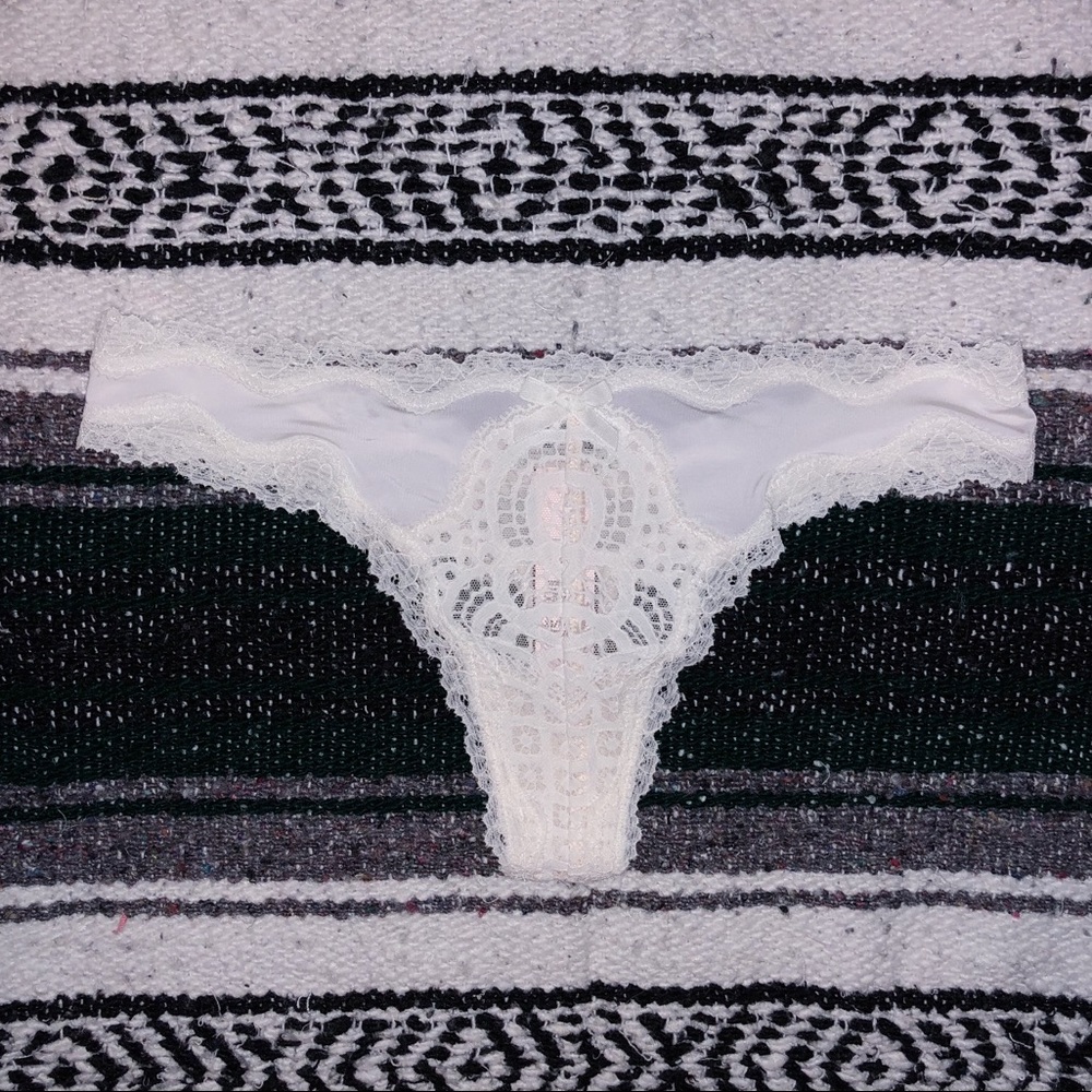 Lace-trim Thong Panty